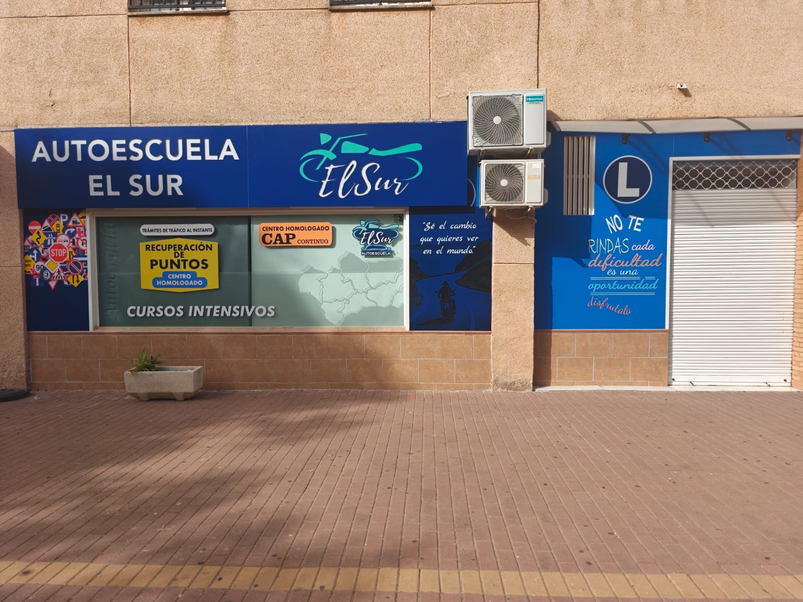 Autoescuela El Sur en plena acción